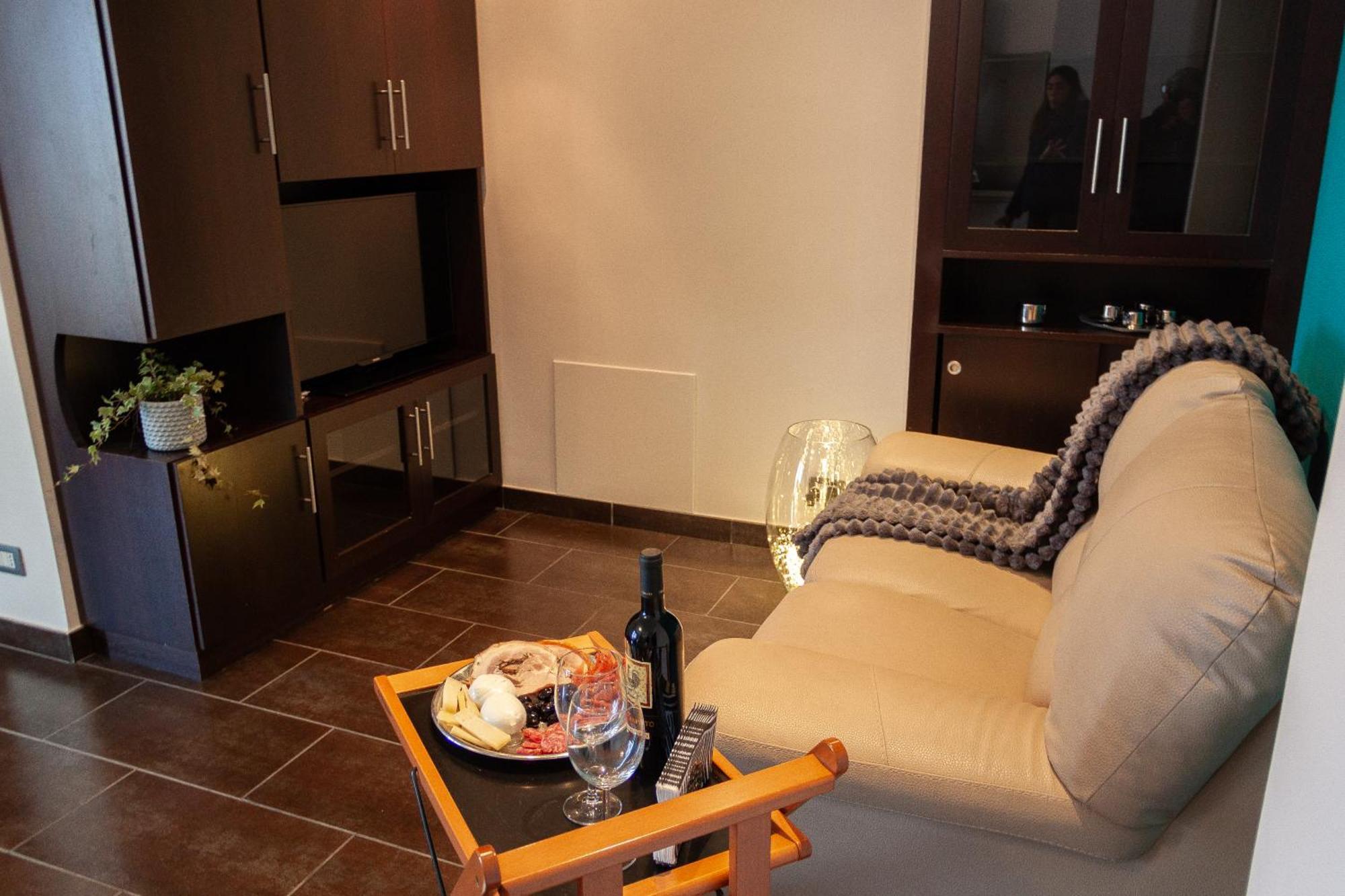 A Casa Di Marco Guesthouse - Apt Di Ciampino E Stazione Per Roma Marino Luaran gambar